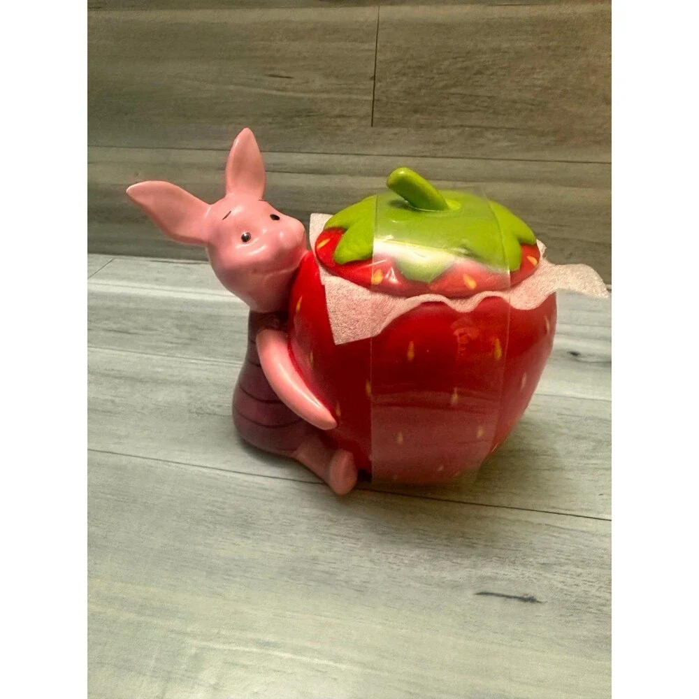 Winnie the Pooh Strawberry Jar  Piglet Figurine